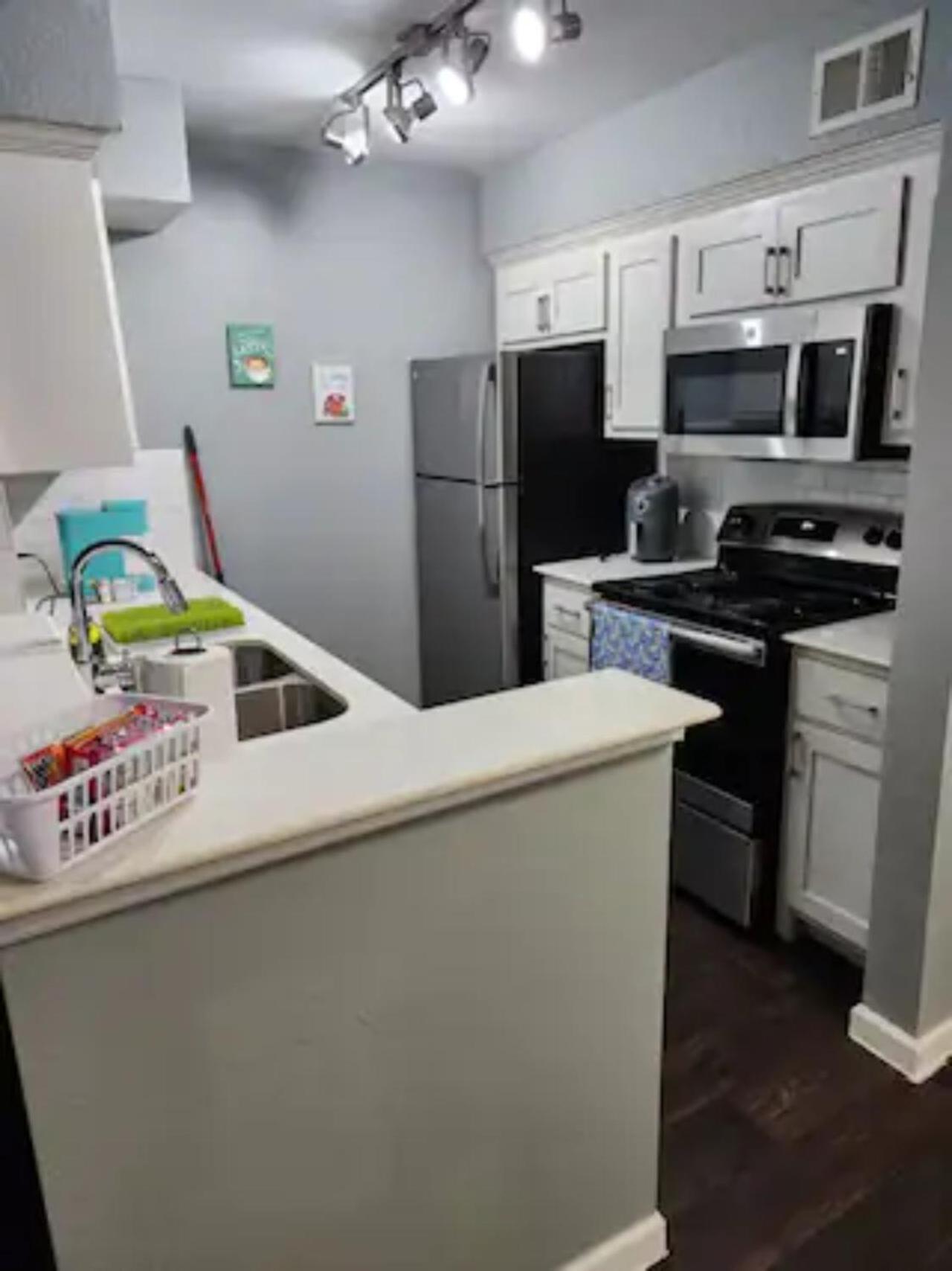 Blue Shark *B501* @ Medical Center 1Br Modern King Apartment With Private Patio Houston Luaran gambar